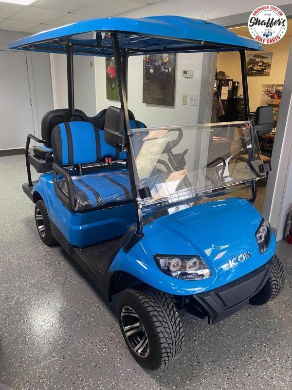 2022 Caribbean Blue ICON i40 4 passenger Golf Cart 2022 Caribbean Blue ICON i40 4 passenger Golf Cart