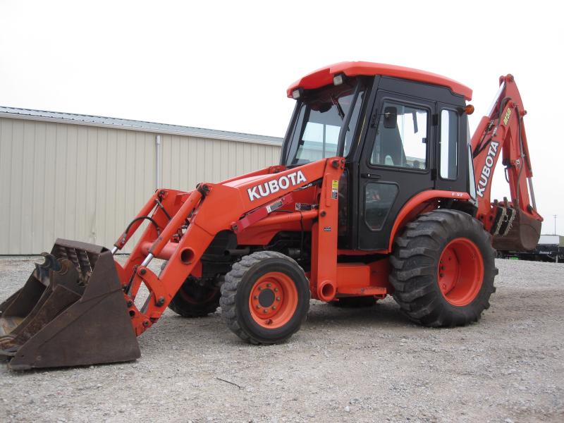 2010 Kubota M59 4x4 Loader / Backhoe 2010 Kubota M59 4x4 Loader / Backhoe
