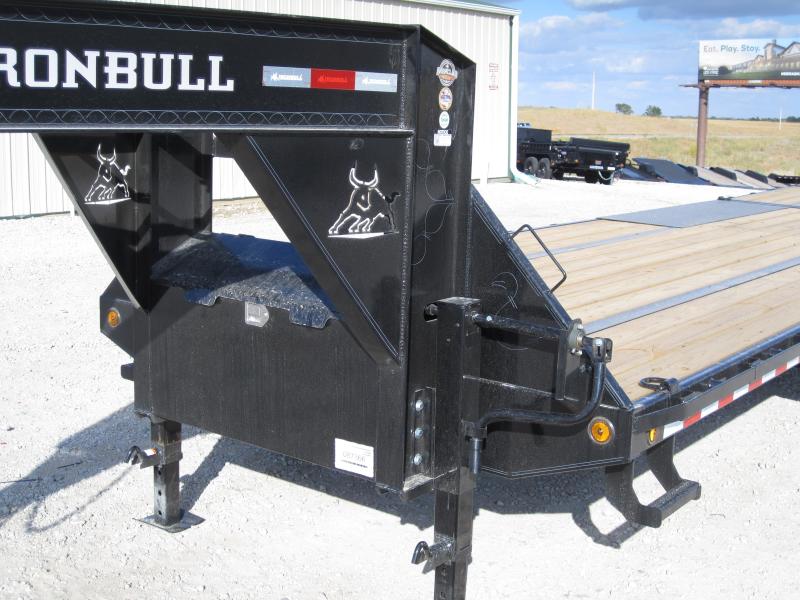2022 Iron Bull 102x32 Hydraulic Dovetail Flatbed Trailer M&M Trailers