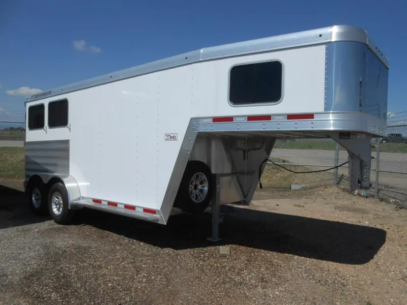 2023 Featherlite