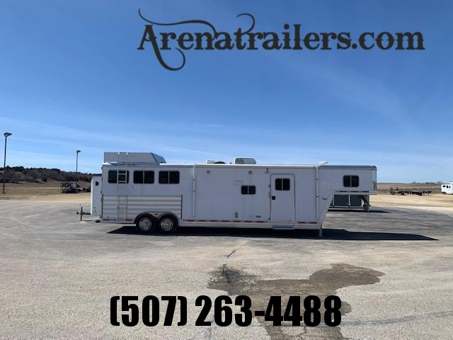 2015 Featherlite 8314 Horse Trailer 5012 2015 Featherlite 8314 Horse Trailer 5012