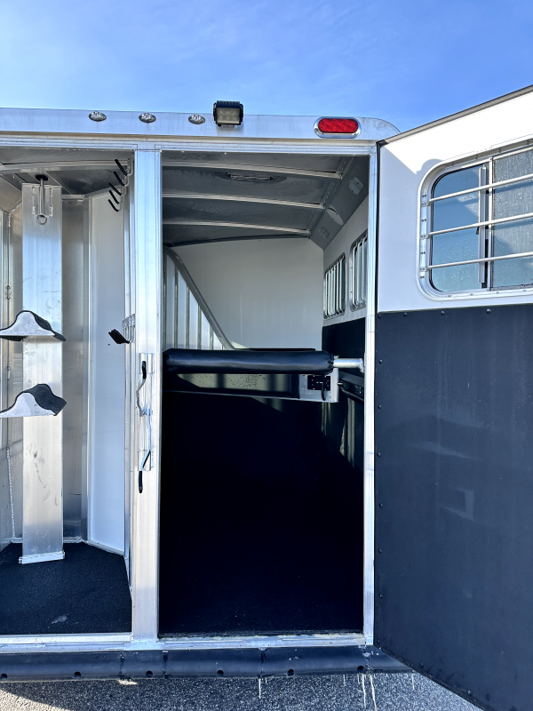 used Horse Trailers 4-Star Trailers  for sale, in Randolph, MN Thumbnail 16