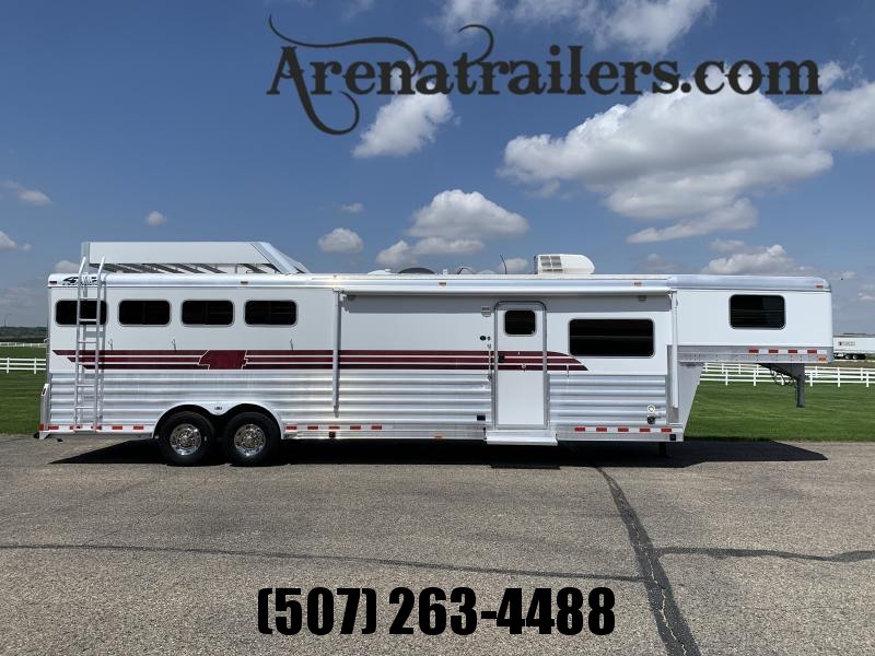 2008 4-Star Trailers 4 Horse LQ Horse Trailer 2008 4-Star Trailers 4 Horse LQ Horse Trailer