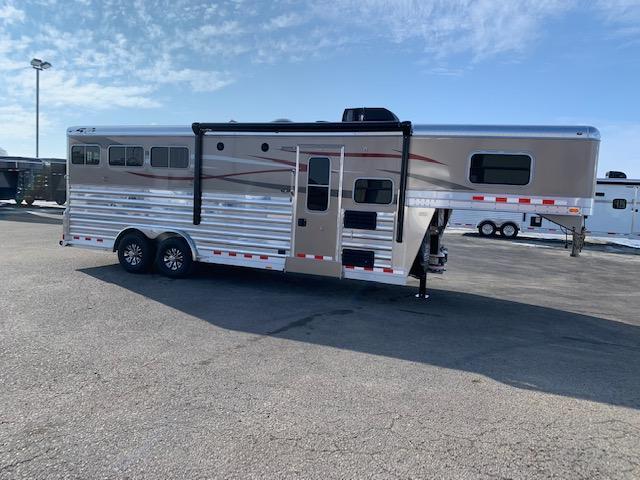2021 4-Star Trailers 3H LQ Horse Trailer 2021 4-Star Trailers 3H LQ Horse Trailer