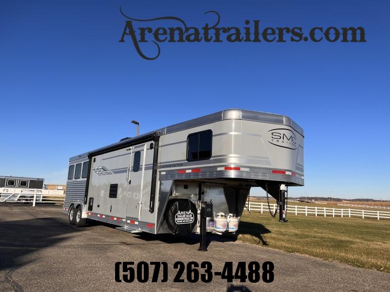 2023 SMC Horse Trailers 3H Slant 12' LQ Laramie SL8312SR Horse Trailer 2023 SMC Horse Trailers 3H Slant 12' LQ Laramie SL8312SR Horse Trailer