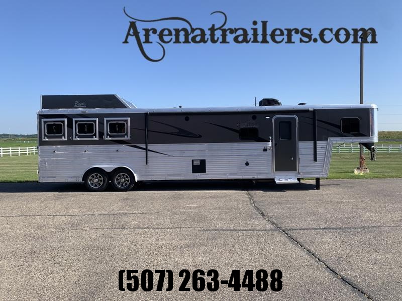 2016 Bison Trailers 3 Horse Living Quarter Horse Trailer 2016 Bison Trailers 3 Horse Living Quarter Horse Trailer