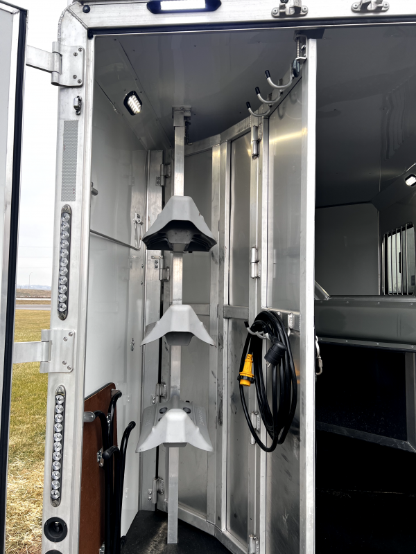 2021 SMC Horse Trailers 3H 6' LQ Horse Trailer Arena Trailer Sales