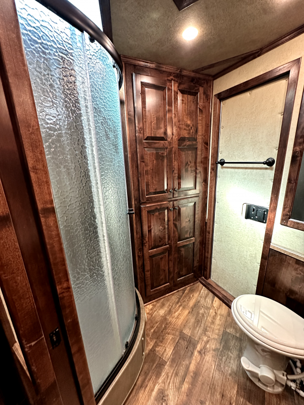 used Horse Trailers 4-Star Trailers  for sale, in Randolph, MN Thumbnail 26