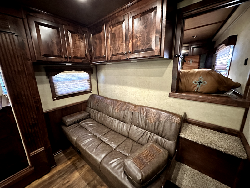 used Horse Trailers 4-Star Trailers  for sale, in Randolph, MN Thumbnail 23