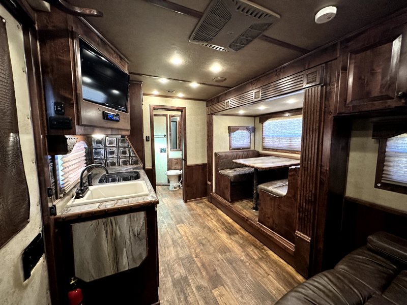 used Horse Trailers 4-Star Trailers  for sale, in Randolph, MN Thumbnail 24