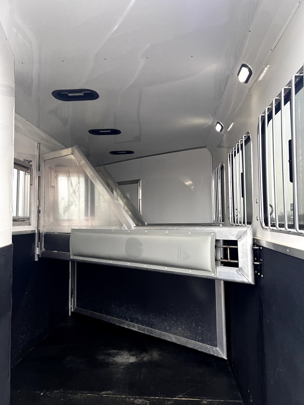 2021 SMC Horse Trailers 3H 6' LQ Horse Trailer Arena Trailer Sales