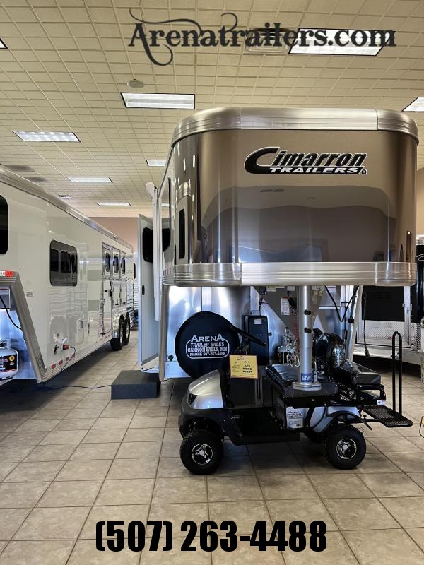2022 Cimarron Trailers NS3G Horse Trailer 4121 2022 Cimarron Trailers NS3G Horse Trailer 4121