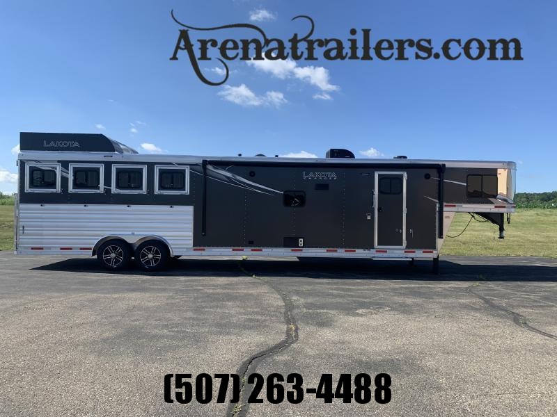 Horse Trailers Arena Trailer Sales MN Horse Trailer Dealer in