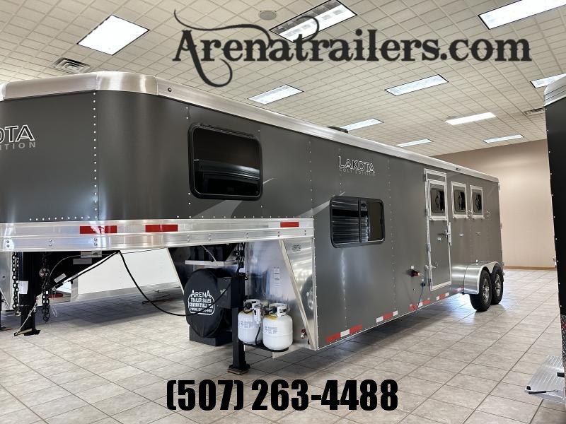 2023 Lakota 3 Horse 9' LQ Colt AC39 Horse Trailer 2023 Lakota 3 Horse 9' LQ Colt AC39 Horse Trailer