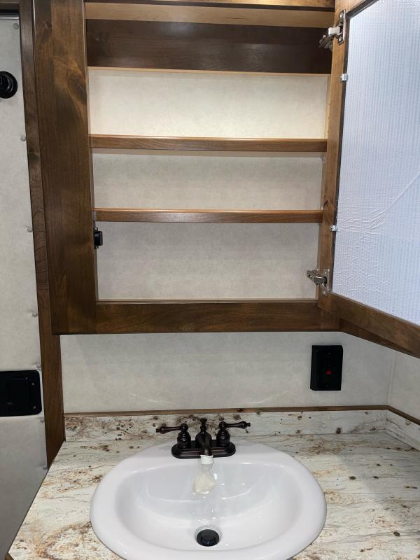 new Horse Trailers 4-Star Trailers  for sale, in Randolph, MN Thumbnail 21