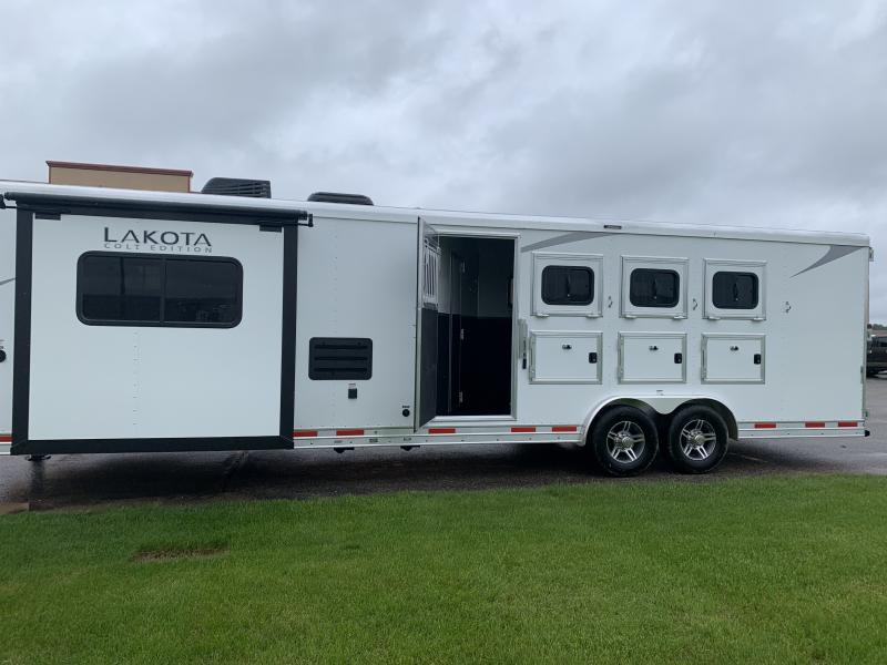 new Horse Trailers Lakota  for sale, in Randolph, MN Thumbnail 4