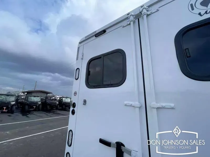 Trailer Image