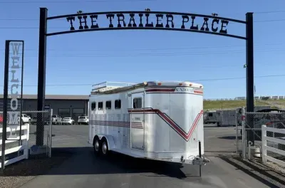 1992 Sundowner Trailers Sunlite 4H BP