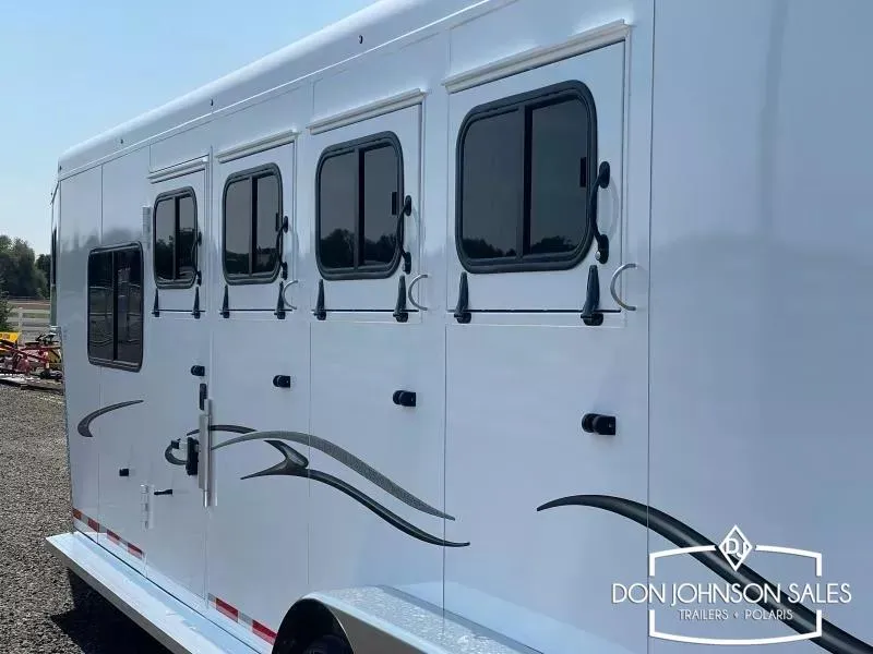 Trailer Image