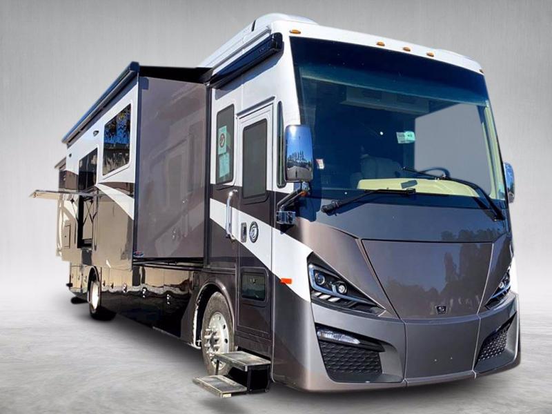 2021 Tiffin Motorhomes PHAETON 40 IH 2021 Tiffin Motorhomes PHAETON 40 IH