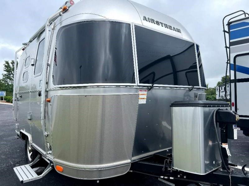 2021 Airstream CARAVEL 16RB 2021 Airstream CARAVEL 16RB
