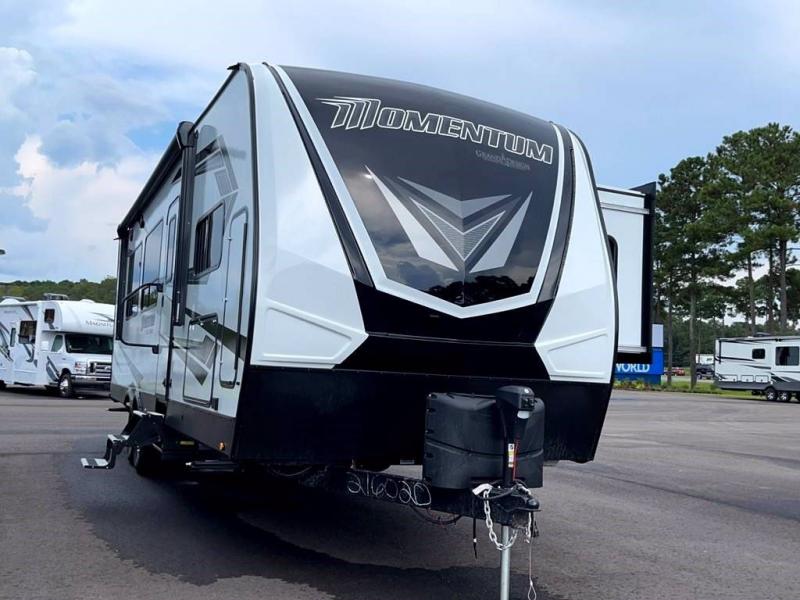 2022 Grand Design RV MOMENTUM 28G 2022 Grand Design RV MOMENTUM 28G