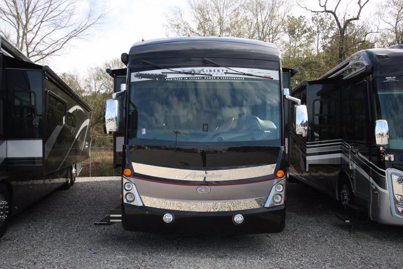 2020 American Coach Revolution 42V 2020 American Coach Revolution 42V