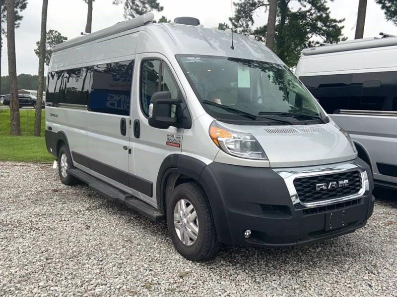 2021 Thor Motor Coach Sequence 20L 2021 Thor Motor Coach Sequence 20L