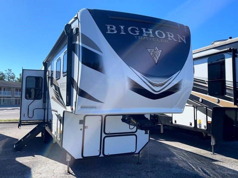 2022 Heartland RV BIGHORN 32RS 2022 Heartland RV BIGHORN 32RS