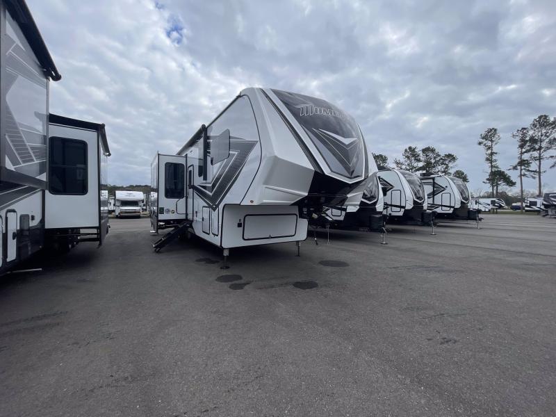 2022 Grand Design RV MOMENTUM 351MS-R 2022 Grand Design RV MOMENTUM 351MS-R