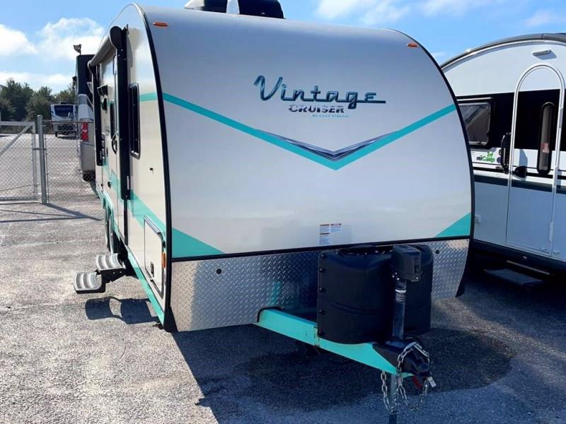 2020 Gulf Stream Coach VINTAGE CRUISER 23FBS 2020 Gulf Stream Coach VINTAGE CRUISER 23FBS