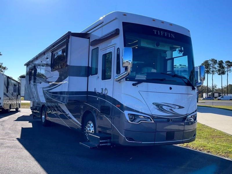 2022 Tiffin Motorhomes ALLEGRO BUS 35 CP 2022 Tiffin Motorhomes ALLEGRO BUS 35 CP