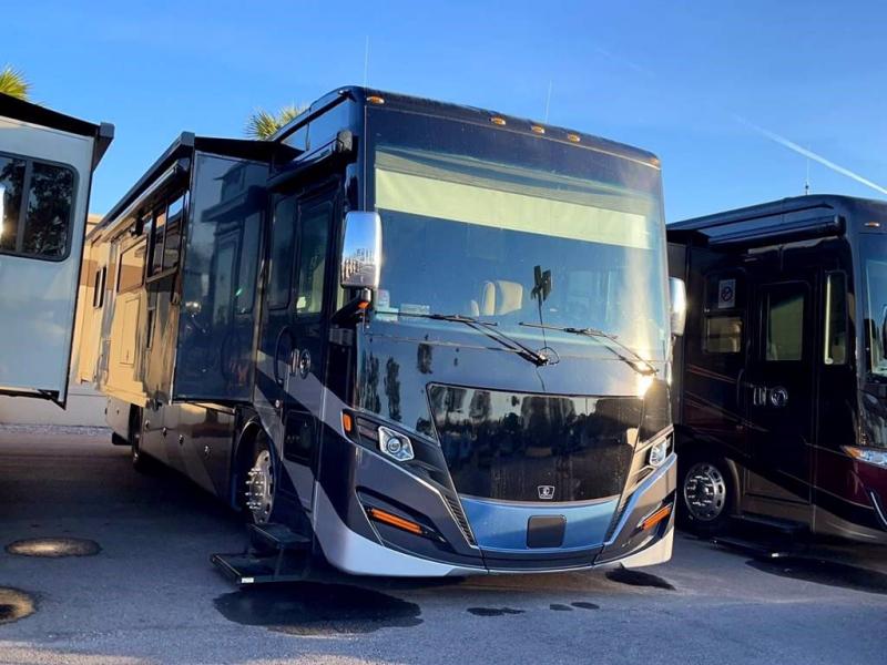 2022 Tiffin Motorhomes ALLEGRO RED 37 BA 2022 Tiffin Motorhomes ALLEGRO RED 37 BA