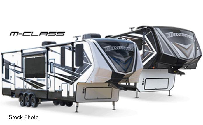 2021 Grand Design RV MOMENTUM 349M-R 2021 Grand Design RV MOMENTUM 349M-R