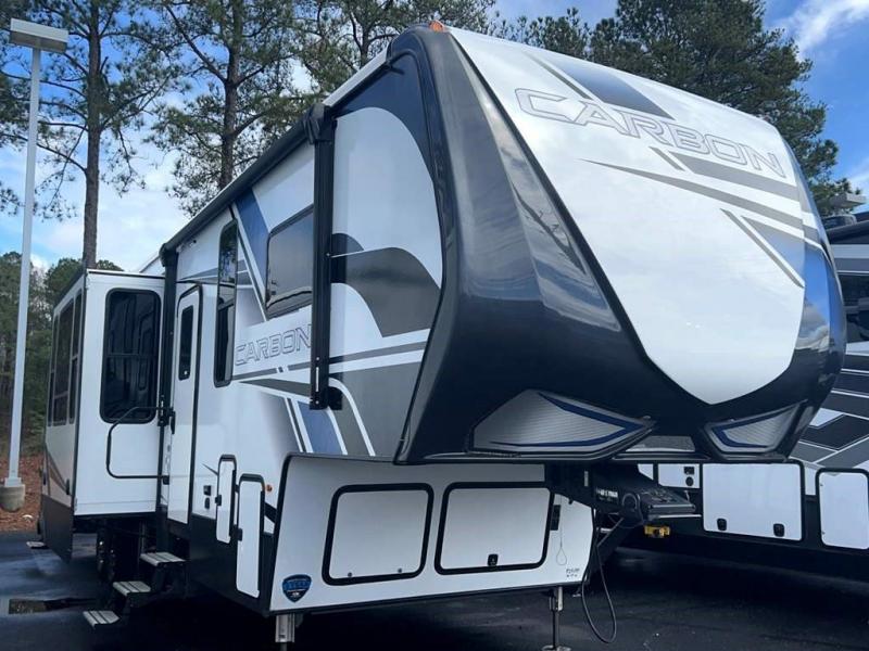2022 Keystone RV CARBON 358 2022 Keystone RV CARBON 358