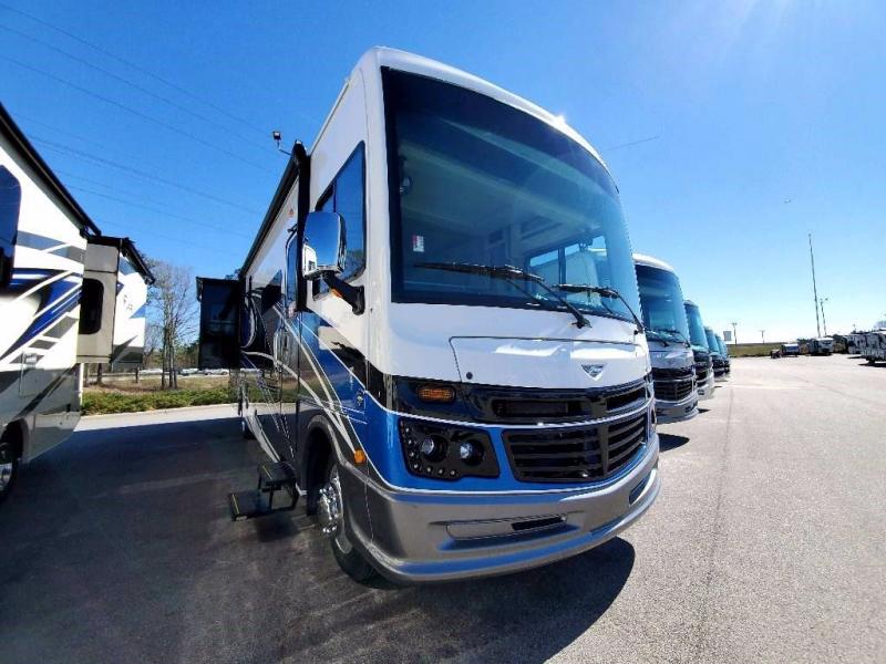 2021 Fleetwood RV BOUNDER 35K 2021 Fleetwood RV BOUNDER 35K