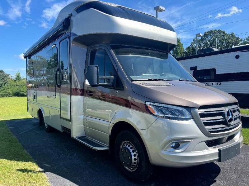2020 Tiffin Motorhomes WAYFARER M-24TW 2020 Tiffin Motorhomes WAYFARER M-24TW