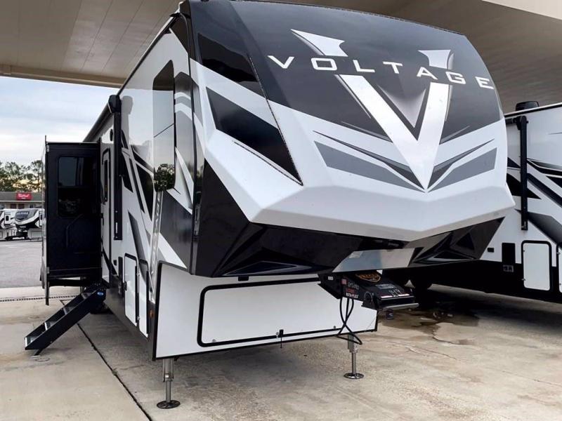 2022 Keystone RV VOLTAGE 4225 2022 Keystone RV VOLTAGE 4225