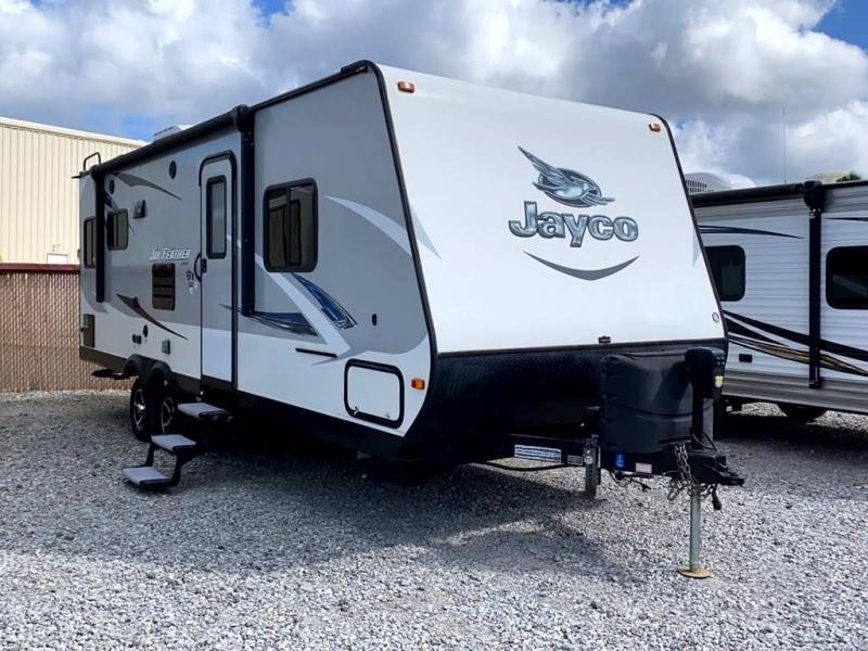 2017 Jayco JAYFEATHER 23RLSW 2017 Jayco JAYFEATHER 23RLSW