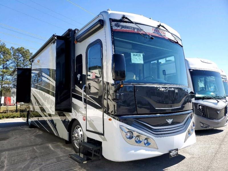 2021 Fleetwood RV PACE ARROW LXE 38N 2021 Fleetwood RV PACE ARROW LXE 38N