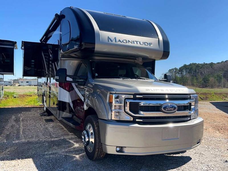 2022 Thor Motor Coach MAGNITUDE XG32 2022 Thor Motor Coach MAGNITUDE XG32