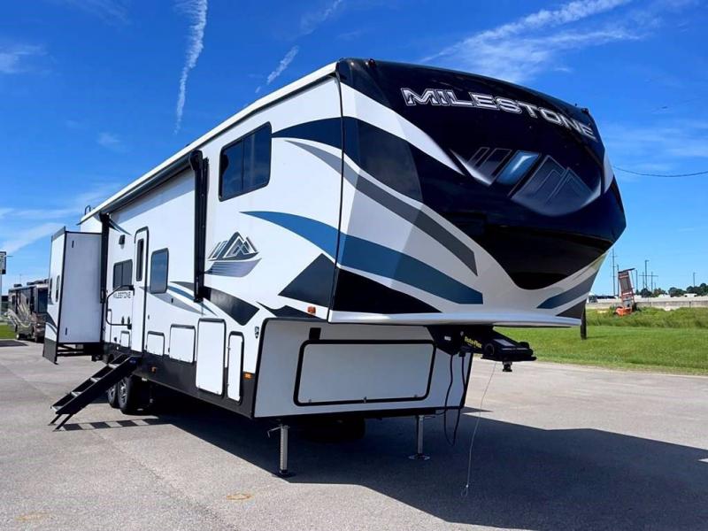 2022 Heartland RV MILESTONE 386BH 2022 Heartland RV MILESTONE 386BH