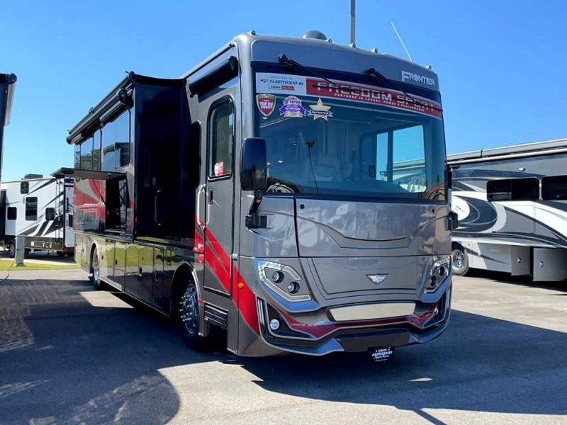 2022 Fleetwood RV FRONTIER 36SS 2022 Fleetwood RV FRONTIER 36SS