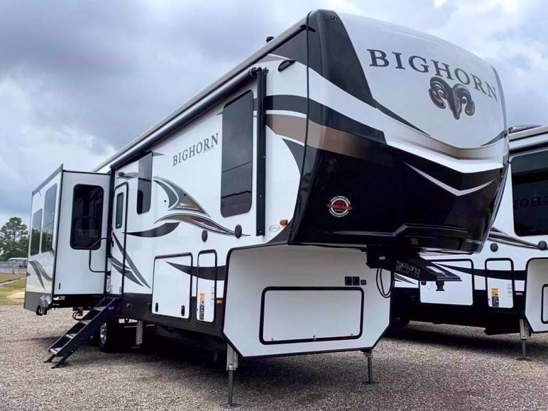 2020 Heartland RV BIGHORN 3375SS 2020 Heartland RV BIGHORN 3375SS