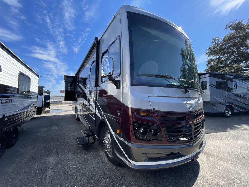 2022 Fleetwood RV BOUNDER 35K 2022 Fleetwood RV BOUNDER 35K