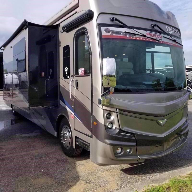 2021 Fleetwood RV DISCOVERY LXE 40D 2021 Fleetwood RV DISCOVERY LXE 40D