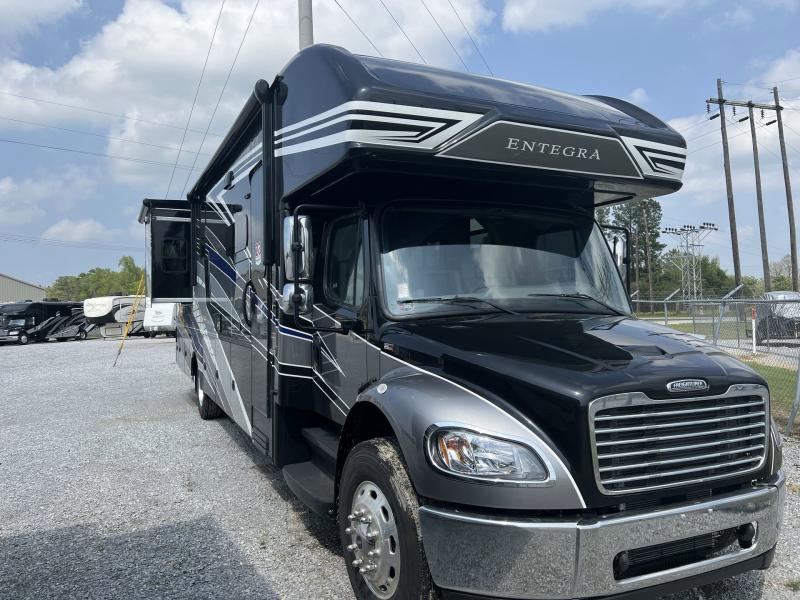 2022 Entegra Coach ACCOLADE 37K 2022 Entegra Coach ACCOLADE 37K