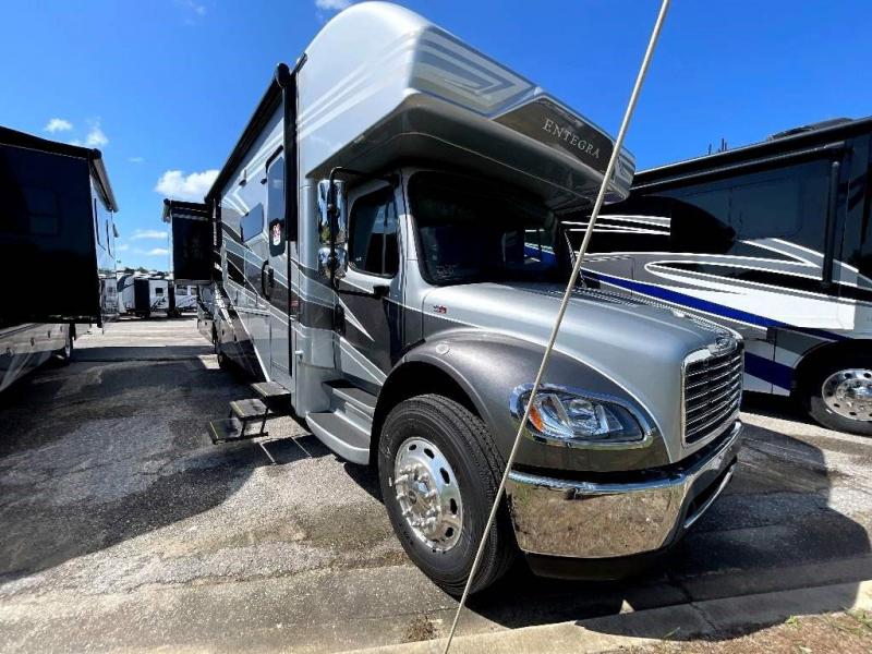 2022 Entegra Coach ACCOLADE 37K 2022 Entegra Coach ACCOLADE 37K