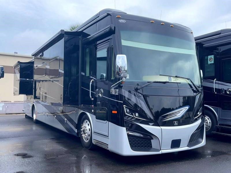 2022 Tiffin Motorhomes Phaeton 40 Qkh Near Me Rvs For Sale 2022 Tiffen Phaeton Review