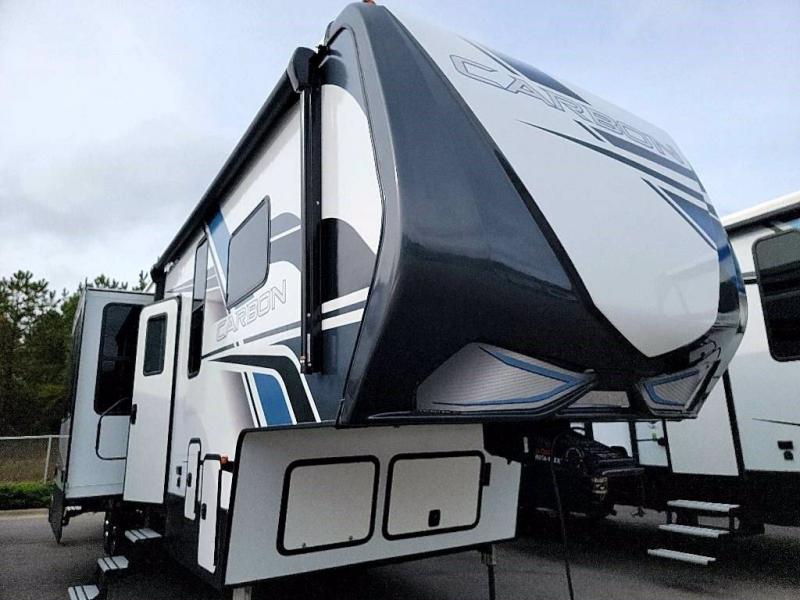 2022 Keystone RV CARBON 348 2022 Keystone RV CARBON 348